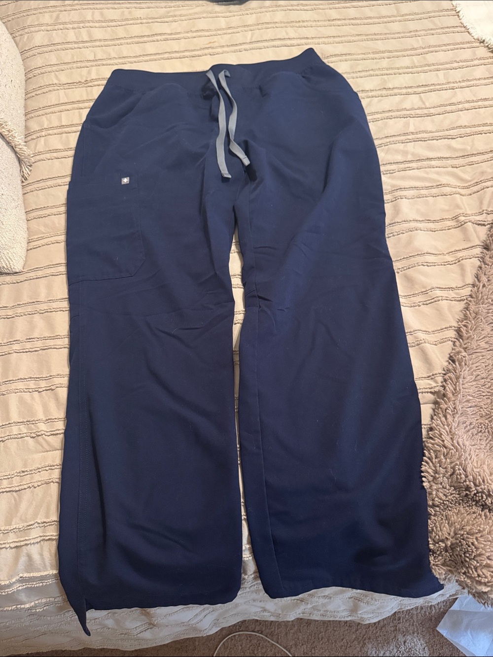 Figs Kade Cargo Scrub Pants (Navy)